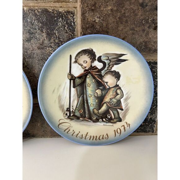 3 Limited Edition Collector plate Reproductions SCHMID BROS. BERTHA HUMMEL PLATE - Picture 4 of 10